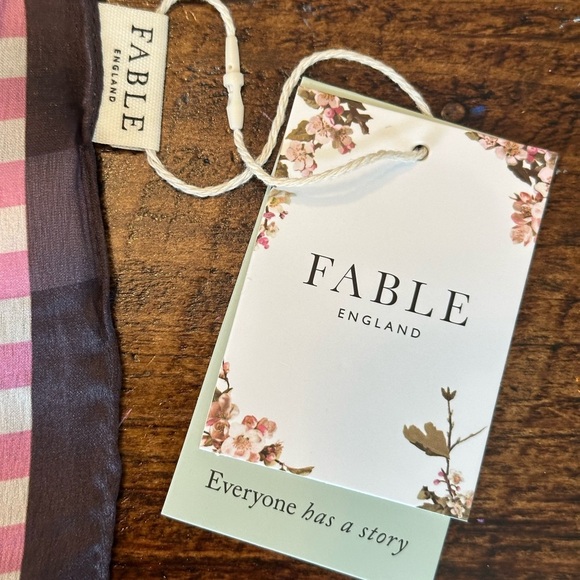 Fable England | Deco Bloom Large Square Scarf, NWT - Picture 9 of 10